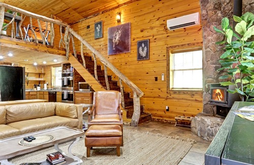 Long Creek Cabina | La Cabaña- The Cabin in Long Creek