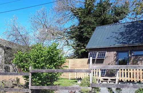 Pleugueneuc Chalet De Esquí | La Cabane Ô Ziboux - Chalet à la Campagne