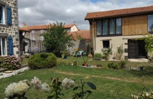 Genouillac Casa | La Cabane aux Hirondelles
