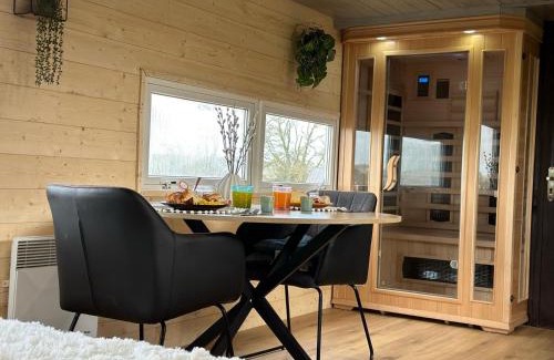 Bannalec Chalet De Esquí | La Cabane D'Emma Spa&Sauna privé