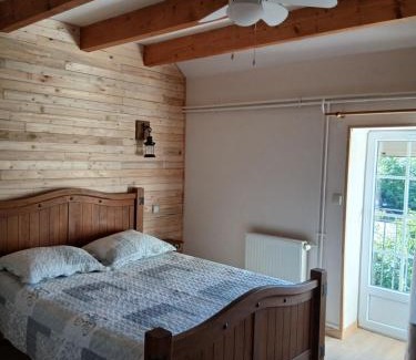 Laperriere-sur-Saone Casa | La cabane de Lancelot Chambre Campagne
