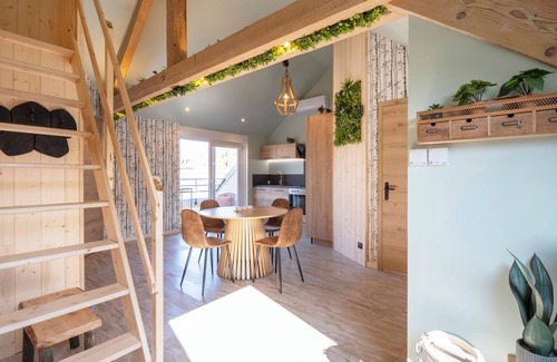Plantieres Queuleu Apartamento | La Cabane - deux chambres et grande terrasse ⭐️⭐️⭐️