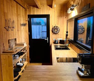 Andernos-les-Bains Chalet De Esquí | La cabane du Broustic