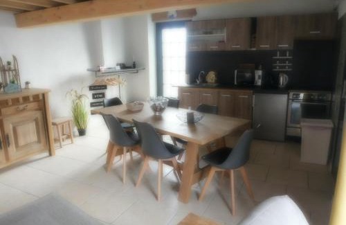 Flines-les-Mortagne Casa | La cabane du chasseur