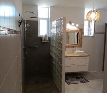 Salin-de-Giraud Apartamento | La camarguaise 11Bis rue du jeu de mail salin de Giraud