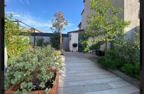Salin-de-Giraud Apartamento | La camarguaise 11Bis rue du jeu de mail salin de Giraud