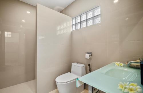 Cherngtalay Hotel | La Casa Bangtao resort