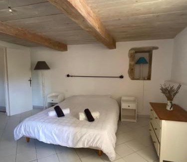 Cotignac Apartamento | La casa Bea