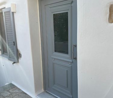 Vivlos Villa | La Casa Bianca Naxos