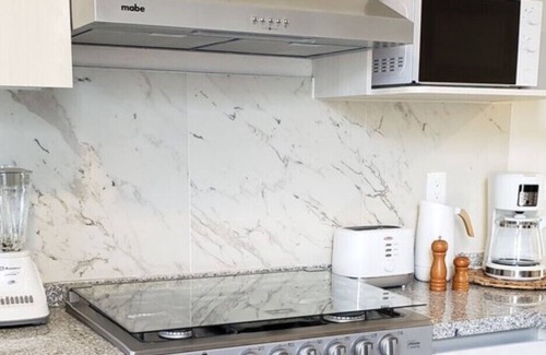 Xochitepec Casa | La Casa Blanca Santa Fe, te encantará