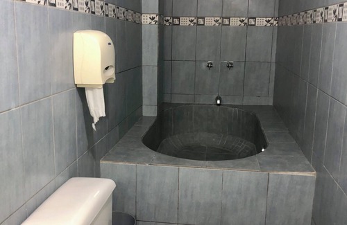 Baños de Agua Santa Casa | LA CASA DE BEATRIZ