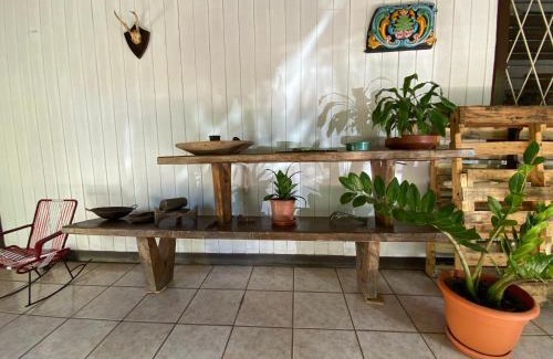 Canton Abangares Cabina | La Casa de doña Nena