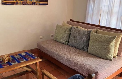 Copan Ruinas Casa | La Casa de Dona Irma Townhouse