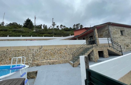 Poio Casa | LA CASA DE DORA EN LA ESCUSA