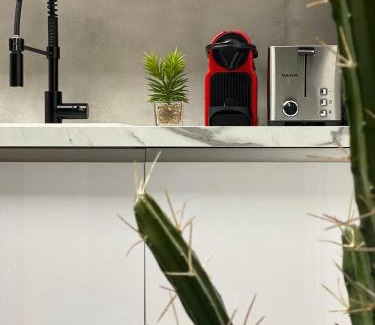 Llanes Villa | La Casa de Hierba - Casa de campo de diseño con jardín y wifi cerca de las playas de Llanes