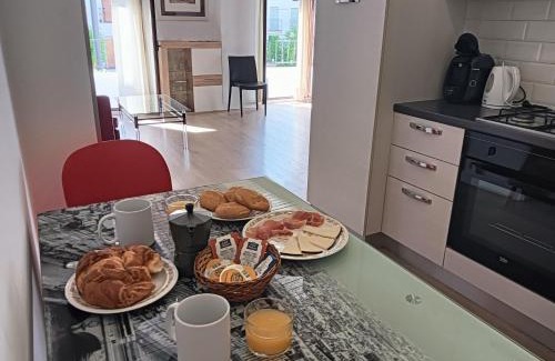 Guejar Sierra Apartamento | La Casa de la Plaza