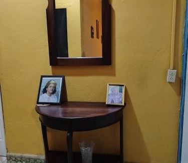 Santa Barbara Casa | La Casa de la Profe Ticha