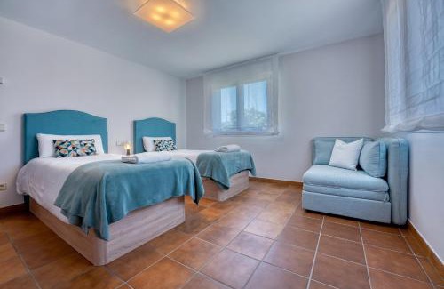Sanxenxo Casa | La casa de los illos, casa completa con piscina en Sanxenxo