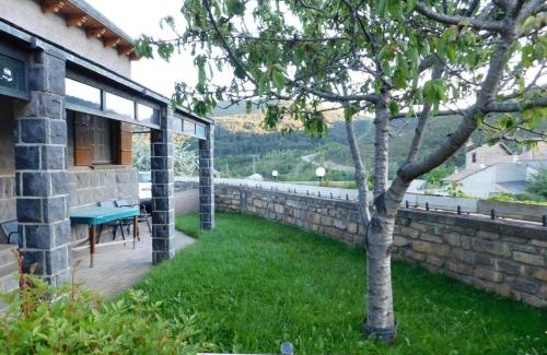 Castiello de Jaca Casa | La Casa De Luis