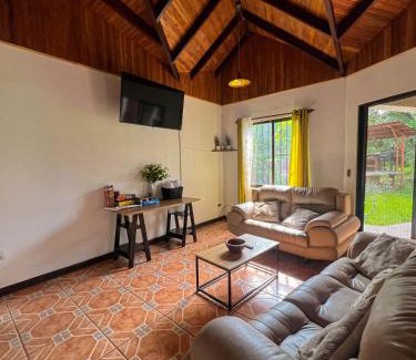 Puerto Jiménez Casa | La Casa de Piedra