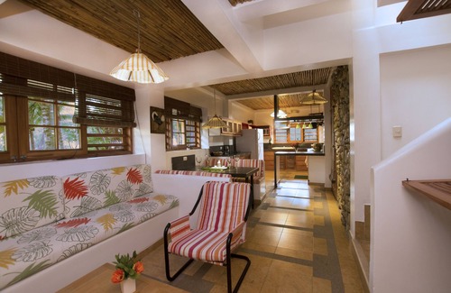 Curia Casa | La Casa de Pio Pio