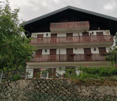 Vodo Cadore Apartamento | La Casa dei Cervi a Vinigo