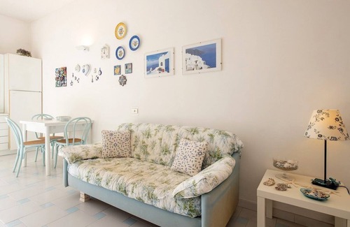Marina del Cantone Chalet De Esquí | La Casa del Mare close to the beach