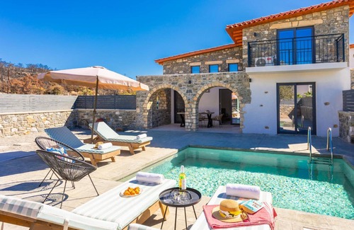 Kiotari Villa | La Casa Di Pietre 1 in Rhodes