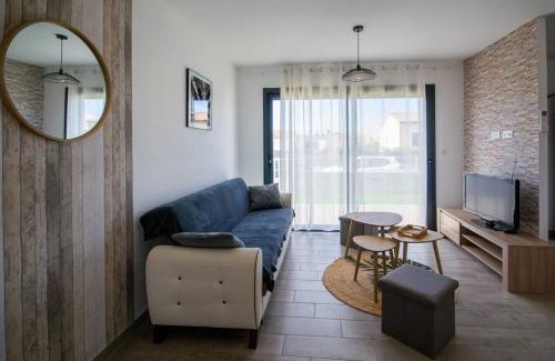 Homps Villa | La casa du lac vue imprenable