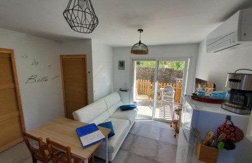 Greoux-les-Bains Casa | La casa Elisa Gîte T2 indépendant