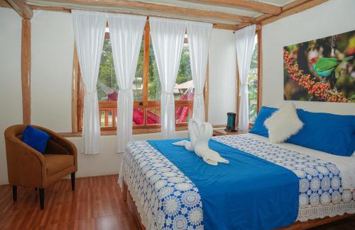 Mindo Casa | La Casa en el Aire Mindo, 4 Dormitorios
