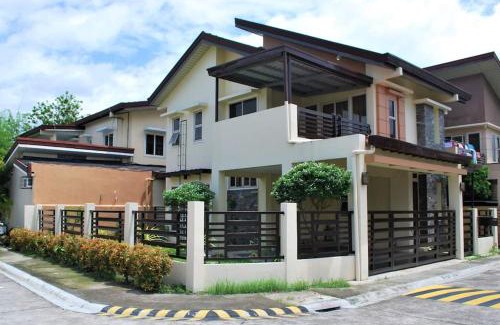 Angeles City Casa | La Casa Felice