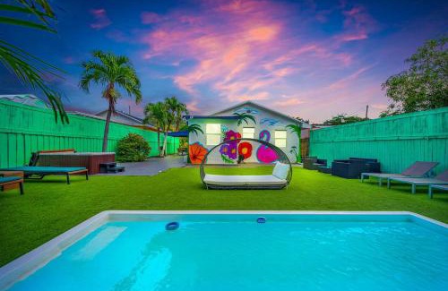 Allapattah Casa | La Casa Flora Private Poolhot Tubsleeps 18