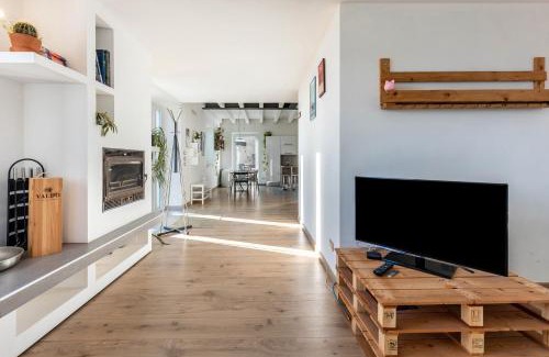 Nord-Est Casa | La Casa In Collina Con Vista