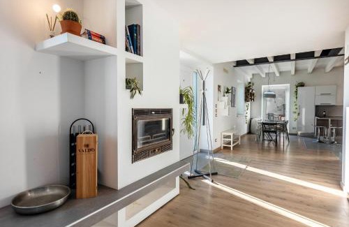 Nord-Est Casa | La Casa In Collina Con Vista