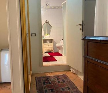 Angera Apartamento | La Casa nel Borgo