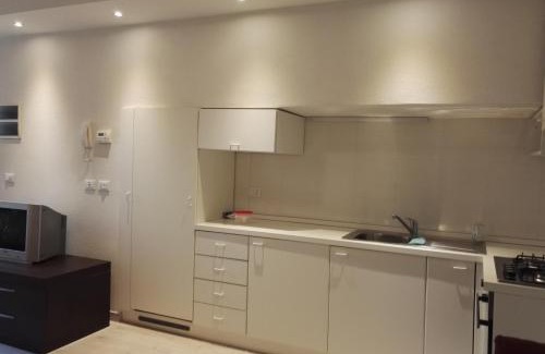 Pisogne Apartamento | La Casa nel Borgo sul Lago