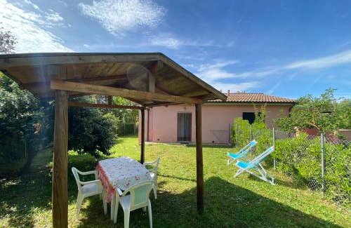Castagneto Carducci Casa | La Casa Rosa