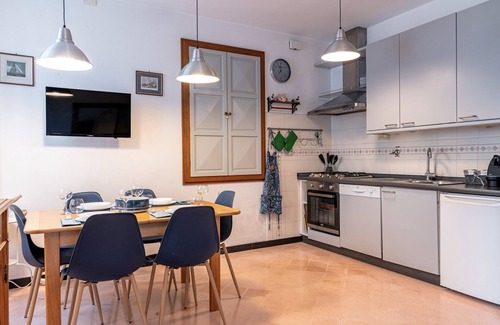 Cavi Apartamento | La Casa sul Mare per 6 Persone