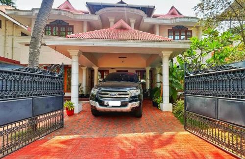 Thiruvananthapuram Villa | La Casa Trivandrum 4 BHK AC Luxury Villa at City Centre, Just 5 kms from Airport & 3 Kms to Trivandrum Railway Station
