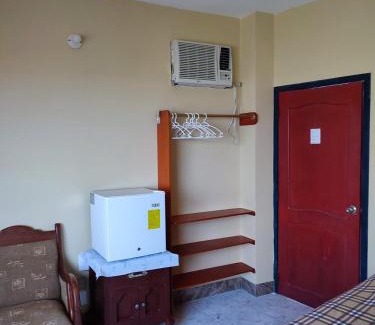 Canoa Casa | La Casa Ucraniana