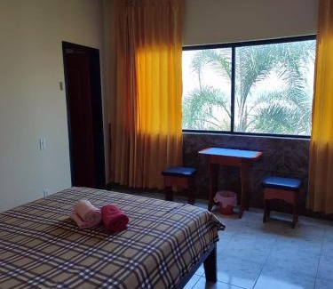 Canoa Casa | La Casa Ucraniana