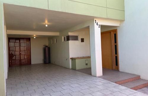 Valle Dorado Apartamento | La Casa Verde , bonita, cómoda y céntrica