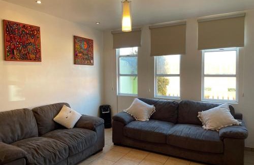 Valle Dorado Apartamento | La Casa Verde , bonita, cómoda y céntrica