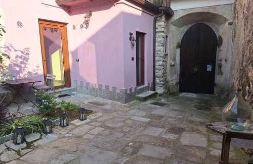 Linzanico Casa | La cascina della vigna del viandante