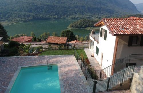 Carlazzo Apartamento | La Cascina