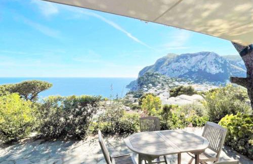 Capri Casa | La Casetta delle Api
