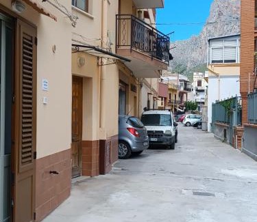 Sferracavallo Casa | La casetta di Cecilia