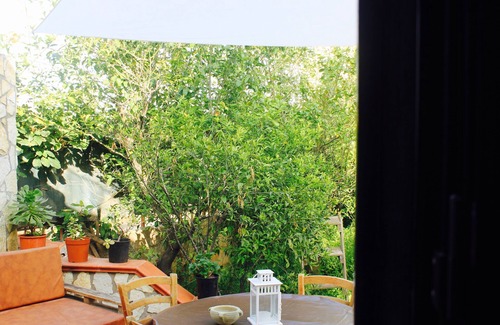 Palermo Villa | LA CASETTA en el jardín - paz, calma y relajación en la ciudad -