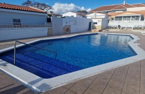 Aldea Blanca Casa | La Casita de Emily - Reformada, bien situada y con piscina amplia